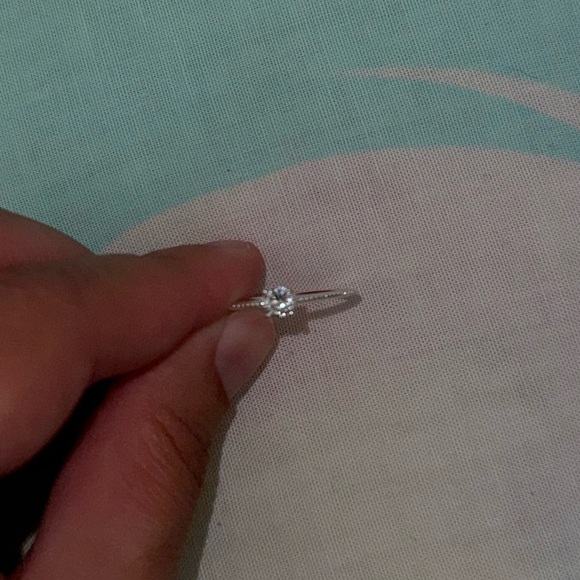 Francesca’s silver ring - Picture 3 of 3